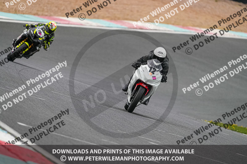 enduro digital images;event digital images;eventdigitalimages;mallory park;mallory park photographs;mallory park trackday;mallory park trackday photographs;no limits trackdays;peter wileman photography;racing digital images;trackday digital images;trackday photos